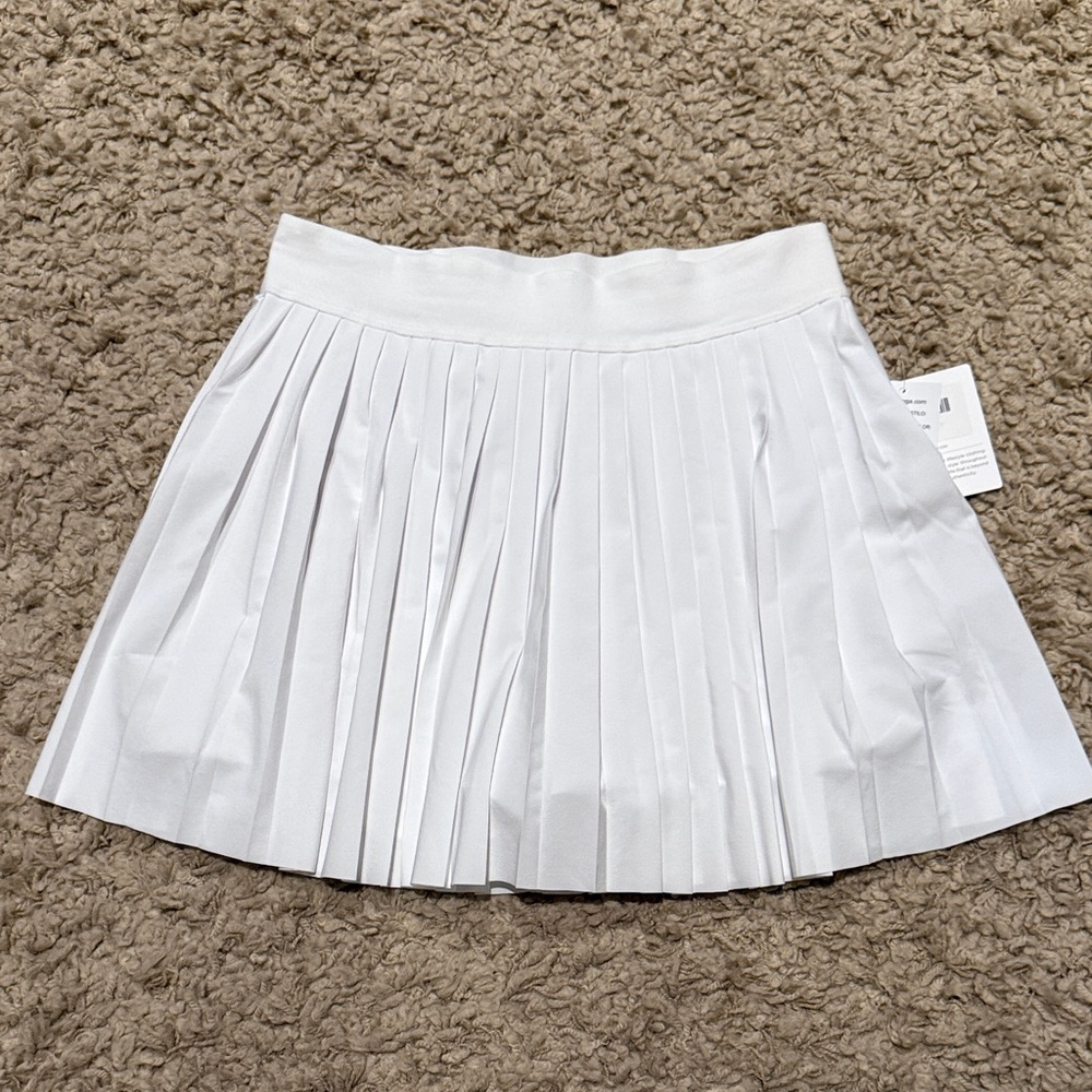 NWT Beyond Yoga White Pleated Tennis Skirt Skort size small